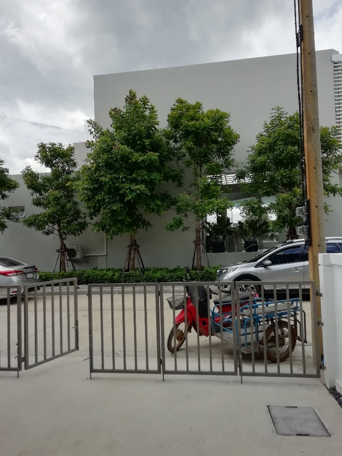 รูป ขายบ้าน ชวนชื่นทาวน์ รังสิต คลอง1 ห้องมุม ต้นโครงการ ทำเลดีสุด  ติดถนนเลียบคลอง เเหล่งชุมชน - รูปที่ 4/11