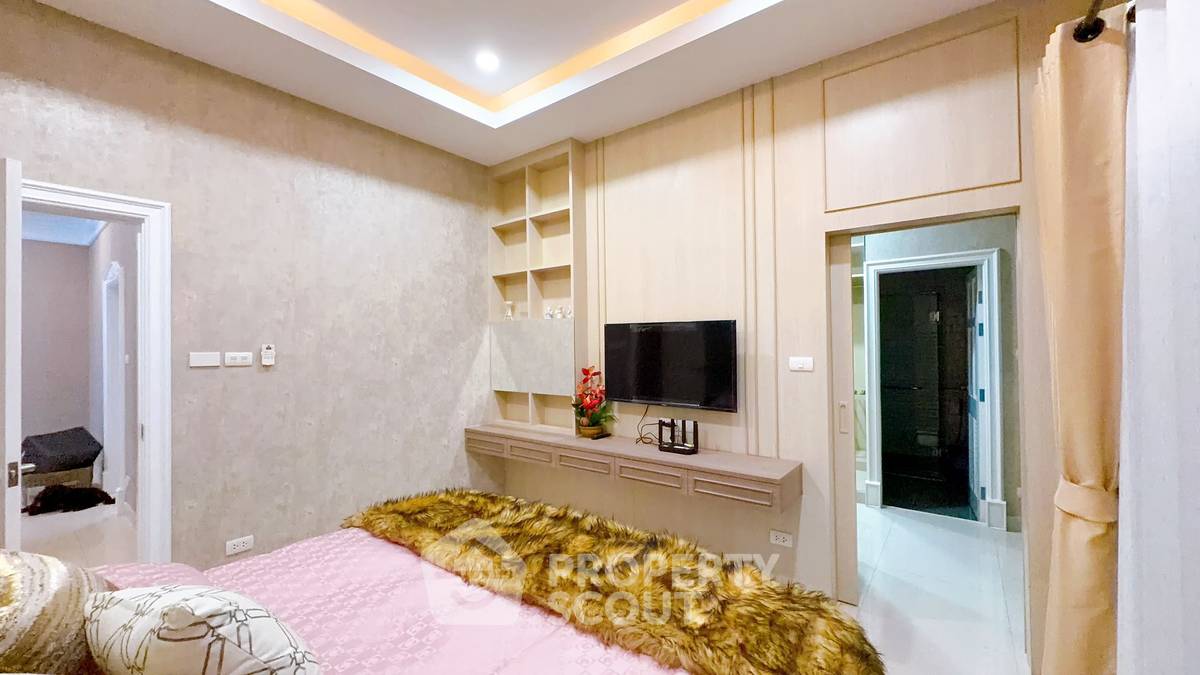 รูป วิลล่า 4-ห้องนอน ที่ บ้าน ดุสิต พัทยา ฮิลล์ ใกล้ เมืองพัทยา (ID 2786515) - รูปที่ 13/19