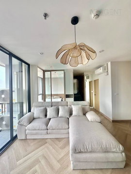 🎊 For Rent Condo THE ISSARA LADPRAO Building 1, Floor 15,1 bed room, Room size 50 sqm