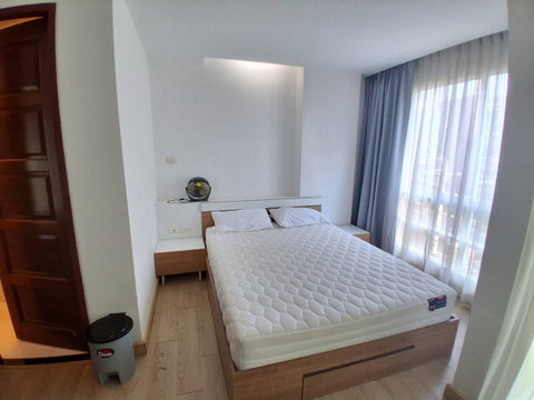 For Rent EMERALD RESIDENCE RATCHADA 4th Floor Building : C Size 23 sq.m. Studio 1 Bathroom #1995#