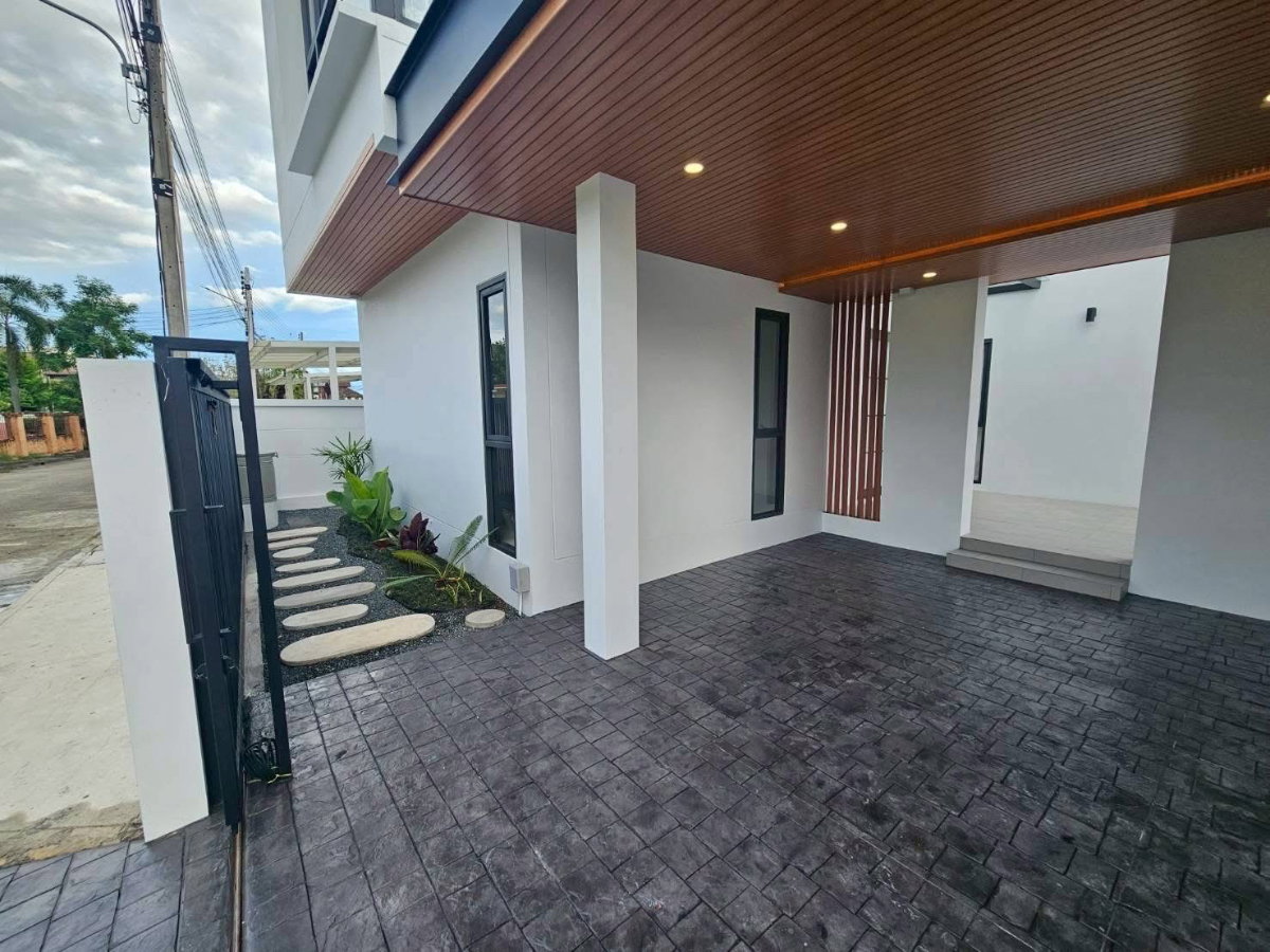 รูป  ขายบ้านพูลวิลล่า หมู่บ้านเวิลด์คลับแลนด์  พื้นที่  292 ตร.ม.  3 ห้องนอน |  4 ห้องน้ำ - รูปที่ 5/17