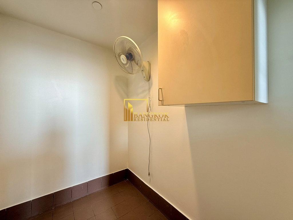 รูป All Seasons Mansion | Spacious 3 Bedroom Condo in Phloenchit - BR2009CD - รูปที่ 30/50