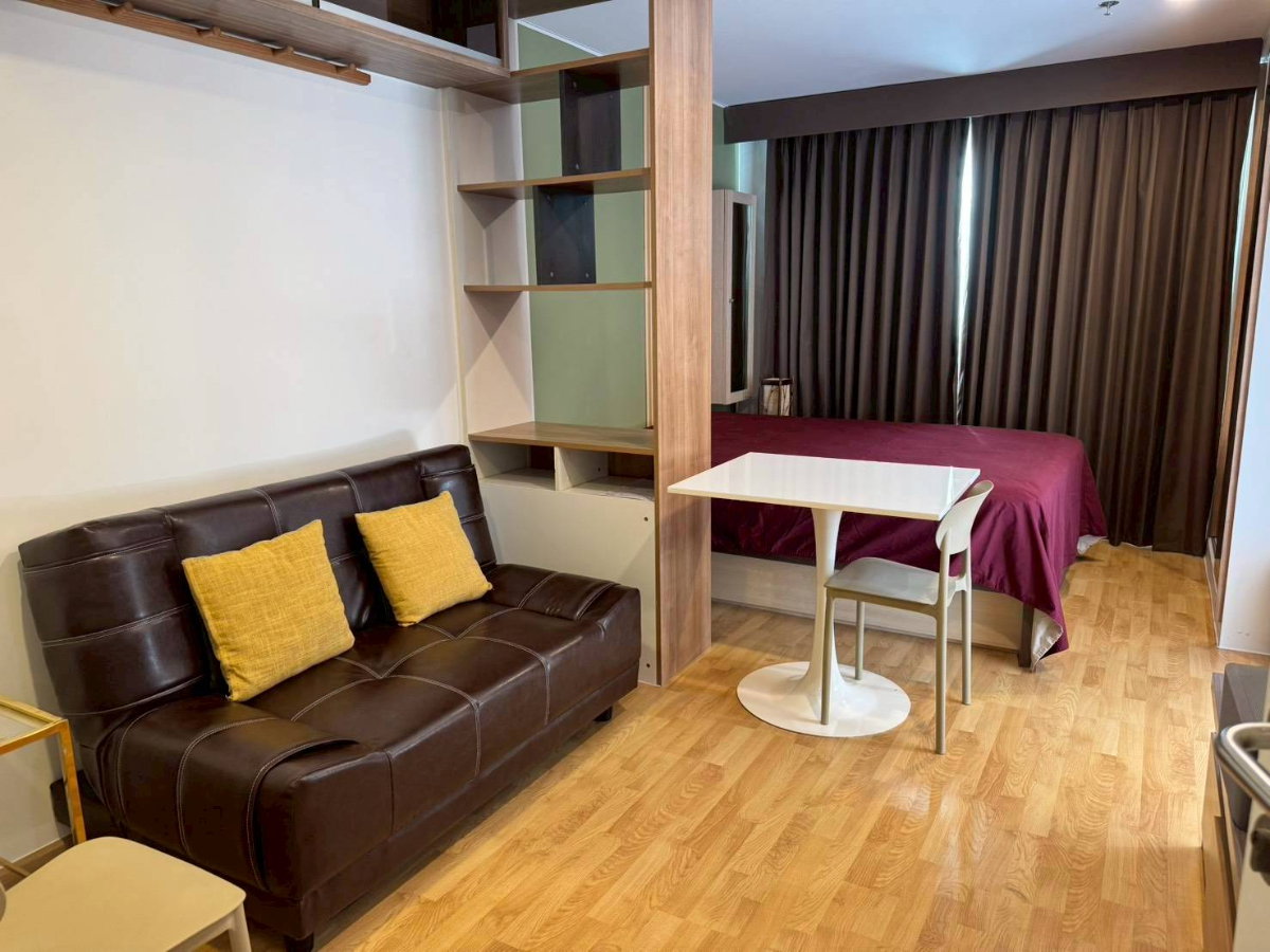 รูป ให้เช่าห้องใหม่เพิ่งริโนเวท สภาพดี แต่งพร้อมเฟอร์ครบ ทำเลทอง วิวดี การเดิสทางสะดวก ใกล้แยกคลองตัน @ ยู ดิไล้ท์ เรสซิเด้นซ์ พัฒนาการ-ทองหล่อ - รูปที่ 1/8