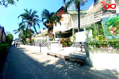 ที่ดิน พิพิธภัณฑ์ยางพารา  : ขายที่ดิน พร้อมสิ่งปลูกสร้าง 2 ไร่ 294 ตรว. บางละมุง ชลบุรี สำหรับนักลงทุน