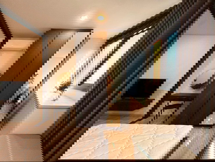 รูป 📍XT Huaikhwang✨คอนโดหรูห้วยขวาง ห้องใหญ่แต่งครบพร้อมอยู่ (1 ห้องนอน ขนาด 30 ตรม.) เช่าเพียง 17,000/เดือน ▫️Line: @sanhaproperty📲095-6922871 รับโค - รูปที่ 7/13