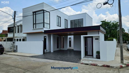 ขายบ้าน ในหมู่บ้านเวิลด์คลับแลนด์ - หางดง บ้านรีโนเวทใหม่ แปลงมุม พร้อมเข้าอยู่ (ID:140PS)