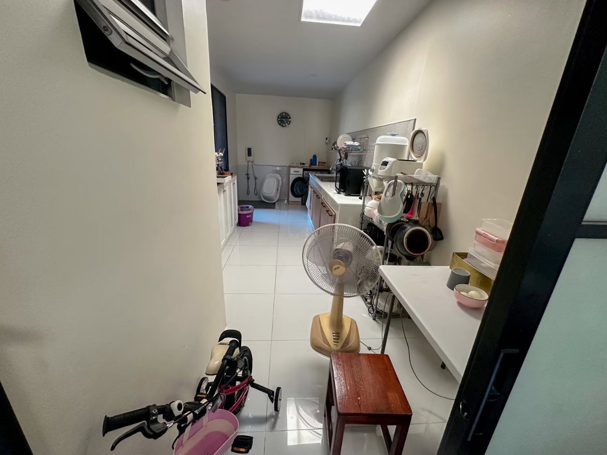 รูป (ขายด่วน) บ้านเดี่ยว ย่านรามอินทรา ติดถนนใหญ่ ขาย 9 ล้านบาท - รูปที่ 27/52