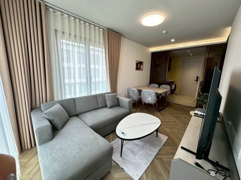 picture 2 bedrooms for rent at Chapter Thonglor 25, corner unit with pool (Rt-01) - 1/15