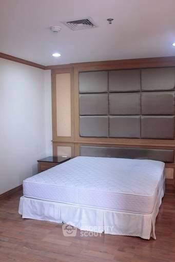รูป คอนโด 2-ห้องนอน ที่ ริเวอร์ เฮเว่น เจริญกรุง คอนโดมิเนียม ใน บางคอแหลม (ID 476526) - รูปที่ 8/12