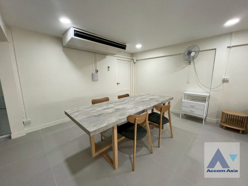 รูป 🔼🔽 AccomA 📩 Pet friendly,Home Office 3 BR House in Khlong Tan Nuea (1717086) - รูปที่ 6/20