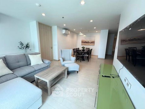 4-BR Condo at Silom Suite Condominium near BTS Saint Louis (ID 2796291)