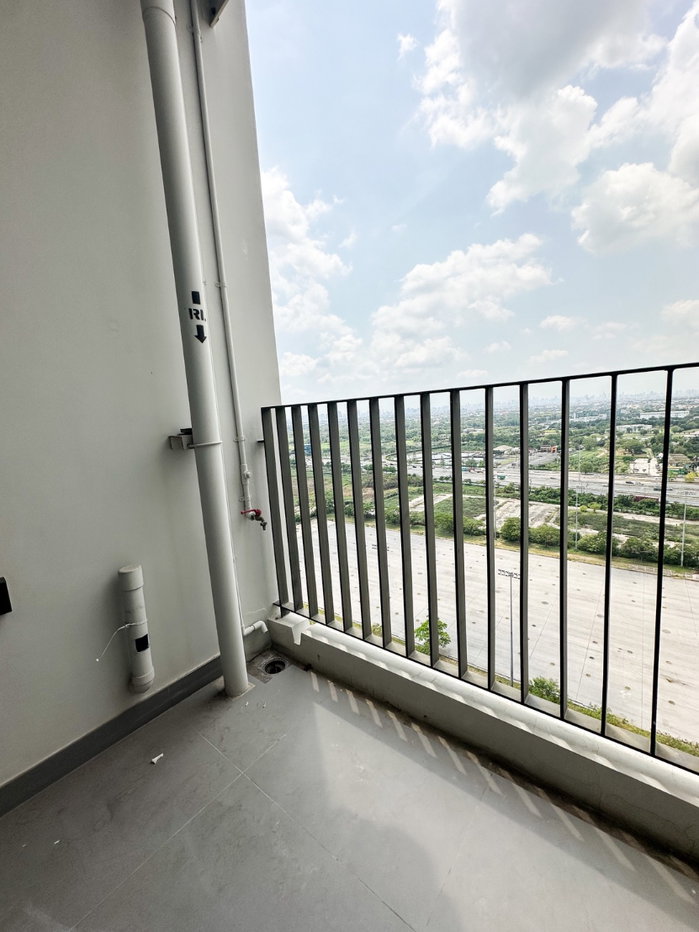 รูป ขายด่วน คอนโดduplex 2ชั้น เพดานสูงโปร่ง สบาย ตกแต่งพร้อมเข้าอยู่ ใกล้แฟชั่นไอส์แลนด์ - รูปที่ 16/16