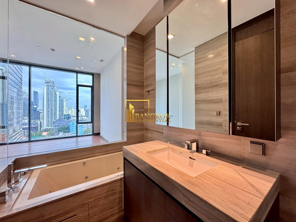 รูป Q Sukhumvit | Luxurious 2 Bedroom Condo Next to BTS Nana - BR19597CD - รูปที่ 15/38