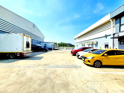 เช่าโรงงาน กรุงเทพมหานคร : ตลาดหทัยมิตร 850 ม.หทัยราษฎร์ ม.ซาฟารีเวิลด์ 255 ตร.ม โกดังให้เช่า 1 นอน 2 น้ำ เหมาะเก็บสินค้า เหมาะสำหรับธุรกิจออนไลน์