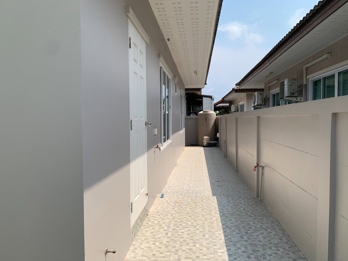 รูป ขายบ้านชั้นเดียว หมู่บ้านณิชาวิลล์ ใกล้ขนส่งใหม่ (เพลินใจ 5)  - รูปที่ 6/7