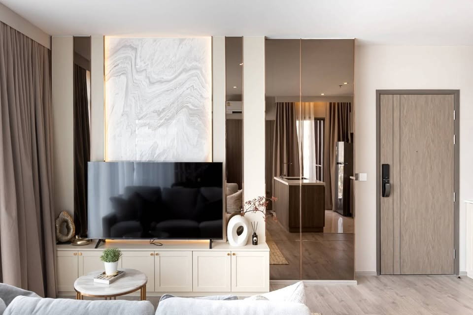 รูป ✨ ที่สุดแห่งความหรูหรา! Rhythm Ekkamai Estate ✨ ห้องมุม Rare Unit 80 ตร.ม. ตกแต่งหินอ่อนกรีซทั้งห้อง วิวสวย ชั้น 16 จึ้งมากแม่! 🥂💎 - รูปที่ 4/11