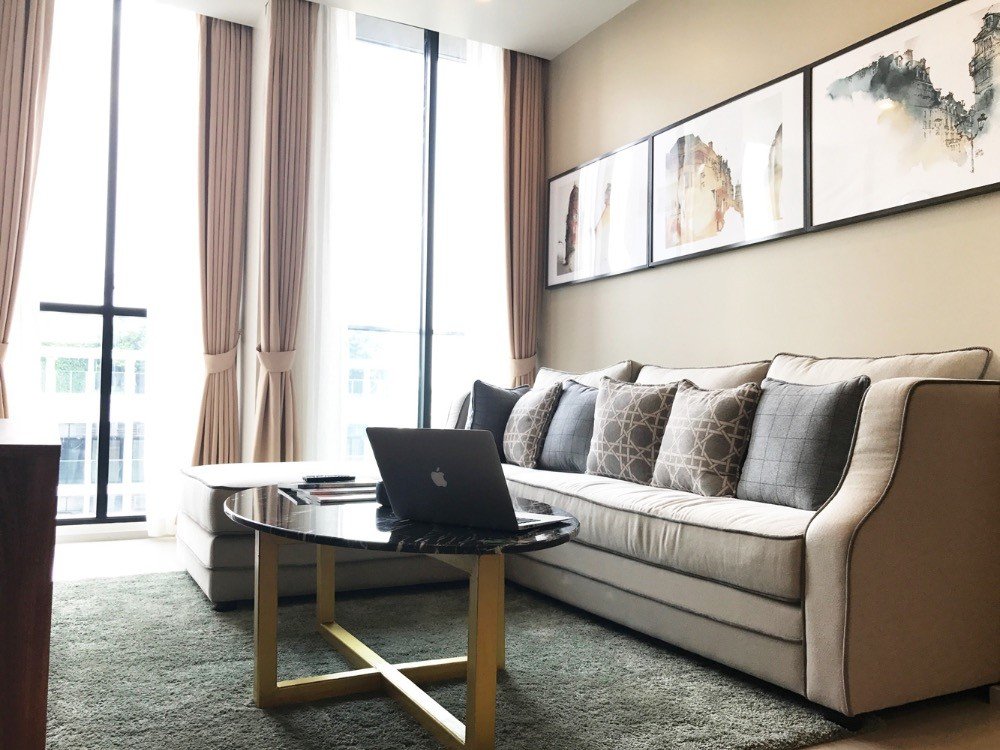 รูป CBD Condo for Sale | Phloen Chit | Best Location Great Price | Near BTS Phloen Chit | 17,500,000 THB - รูปที่ 2/5