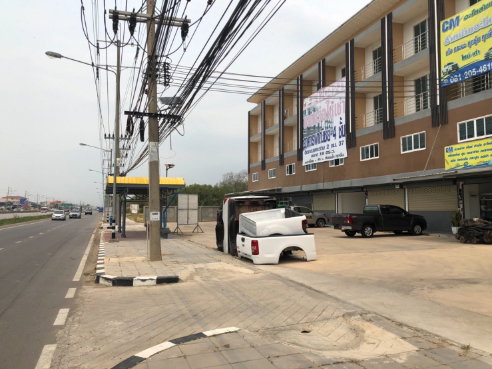 รูป ให้เช่า ขายอาคารพาณิชย์ 4 ชั้น โครงการทรัพย์รุ่งเรือง ติดถนนพระราม 2 กม. 36+800 ตำบลบางกระเจ้า สมุทรสาคร - รูปที่ 3/11