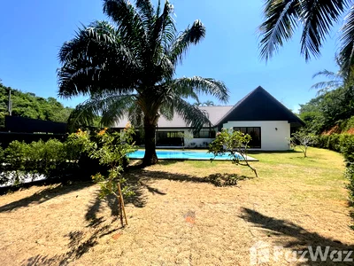 เช่าบ้านเดี่ยว ภูเก็ต : วิลล่าให้เช่า 4 ห้องนอน ในโครงการ เคป ไฮทส์  6171291