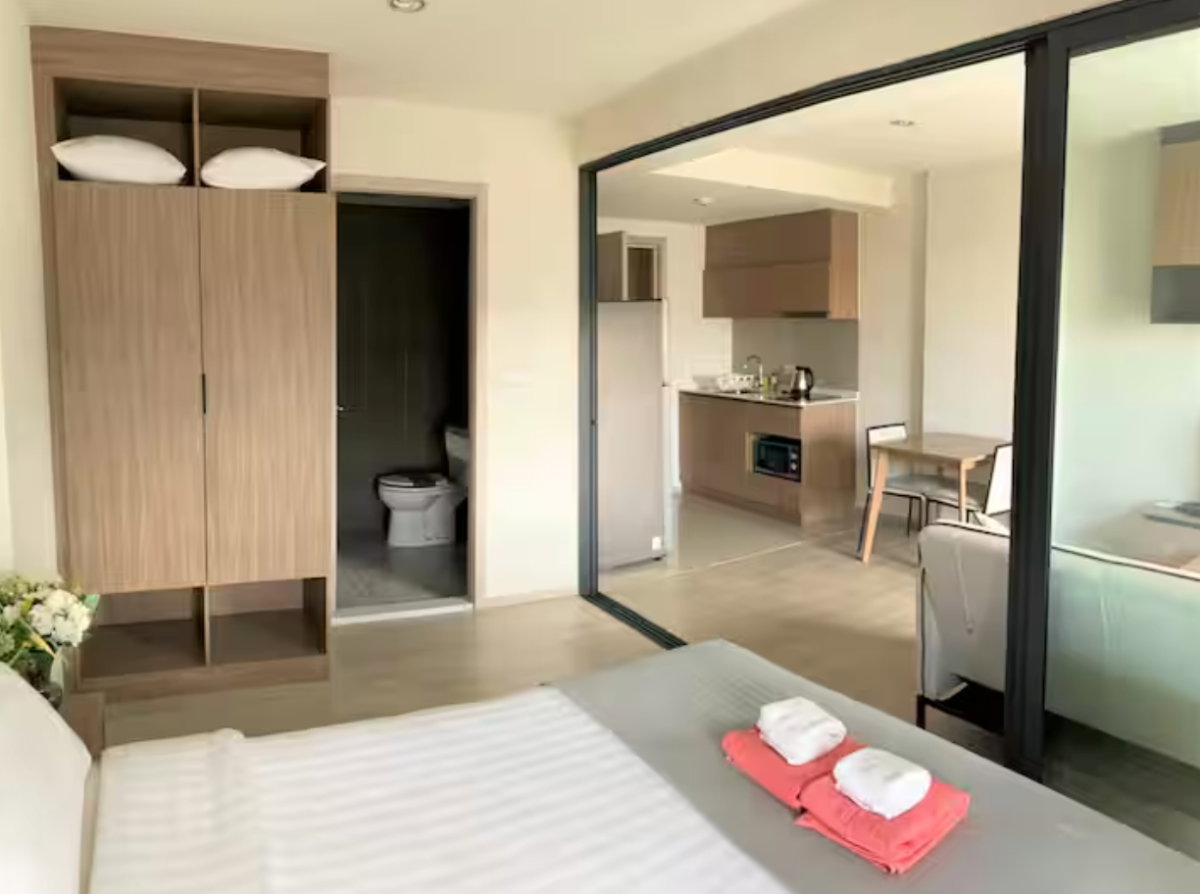 picture Condo for rent at La Casita, 7th floor, pool view, 35 sqm. - 2/8