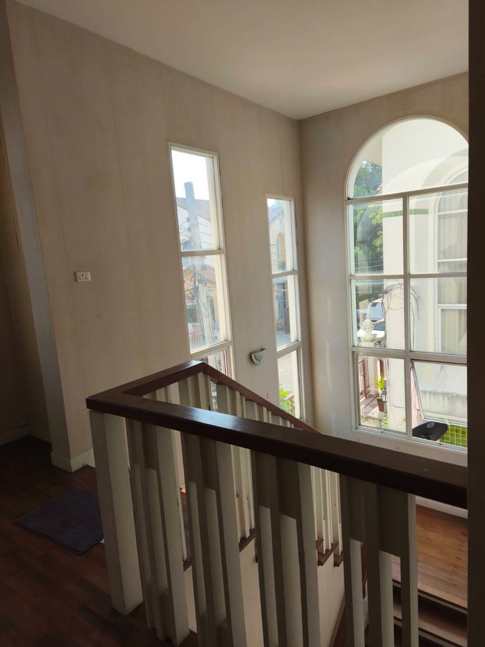 picture Rasa Spanish Courtyard Project, Soi Mayalap, Kaset Nawamin - Lat Phrao location. - 11/12