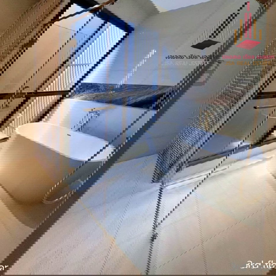 picture ✨ For Rent: BuGaan Krungthep Kreetha ✨ 💰 Only 250,000 THB/month - 19/21