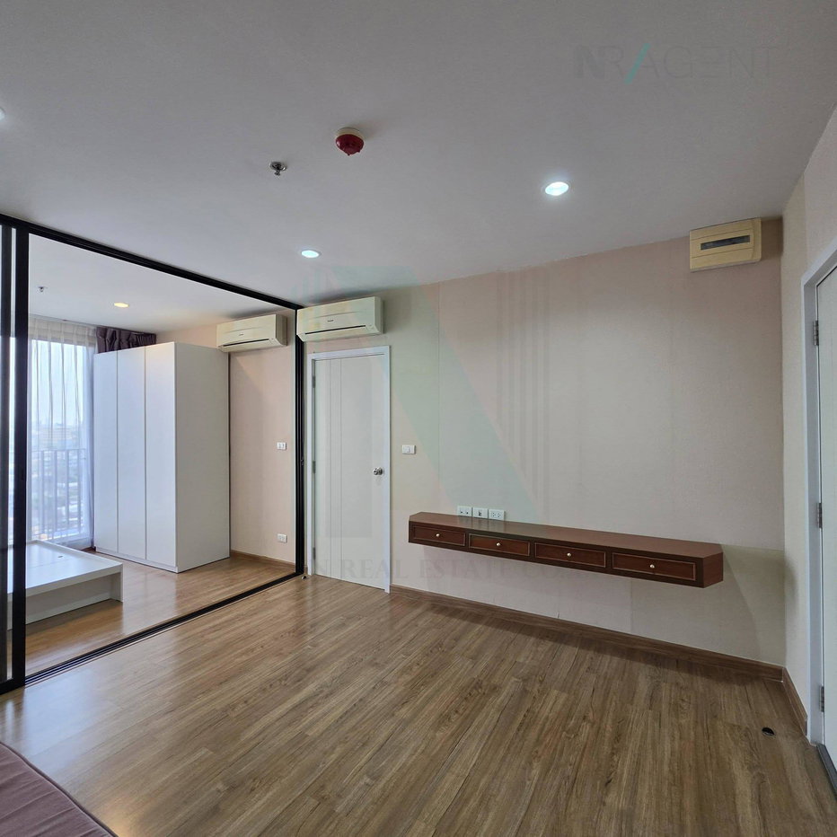 picture For Rent Condo THE TREE INTERCHANGE Building A, Floor 12,1 bed room, Room size 36 sqm - 2/8