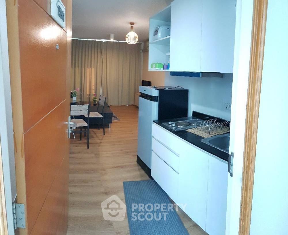 picture 2-BR Condo at Swift Condominium in Bang Sao Thong (ID 766310) - 4/10