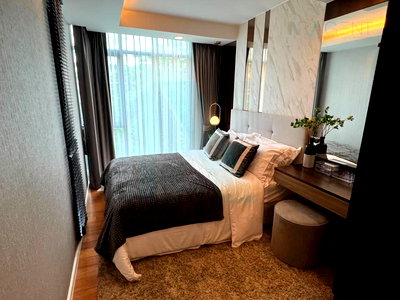 Condos for rent : 🚩 For Rent Condo FOCUS PLOENCHIT Building 1, Floor 3,1 bed room, Room size 47.00 sqm