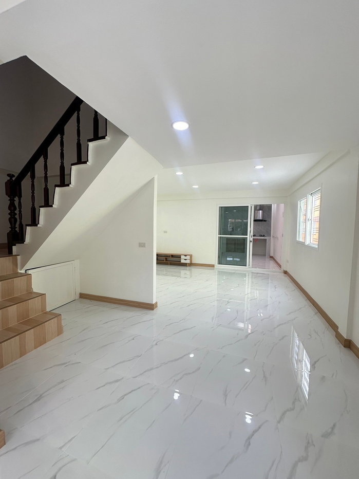 รูป 🔥 ขายและปล่อยให้เช่า ทาวน์เฮ้าส์ 2 ชั้น รีโนเวทใหม่ทั้งหลัง พร้อมเฟอร์นิเจอร์ใหม่มี 2 ห้องนอน 2 ห้องน้ำ ทำเลดอนเมือง – ช่างอากาศอุทิศ 20 - รูปที่ 18/18