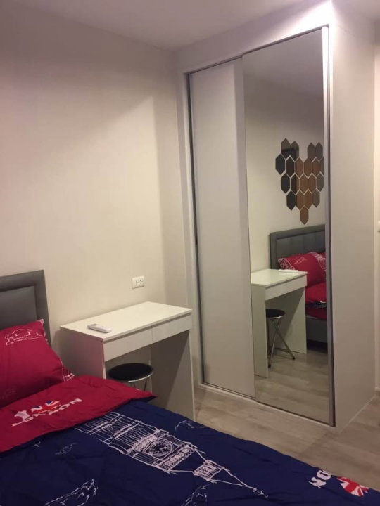 รูป ให้เช่า พลัม คอนโด เซ็นทรัล สเตชั่น เฟส 2 มีเฟอร์นิเจอร์+เครื่องใช้ไฟฟ้าครบ - รูปที่ 2/9