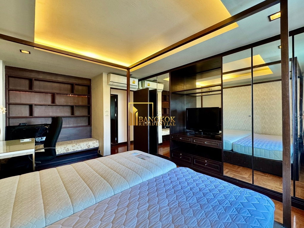 รูป Supreme Ville | Cozy 3 Bedroom Condo in Sathorn Area - BR14803CD - รูปที่ 23/37