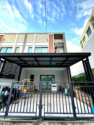 ทาวน์โฮม กรุงเทพมหานคร : 📌 ขายทาวน์เฮาส์ โครงการ เวิร์ฟ เพชรเกษม 81 2 ชั้น 3 ห้องนอน 2 ห้องน้ำ