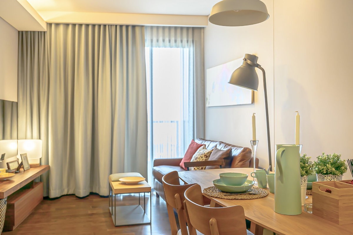 picture 2 Bedroom Condo For Sale - The Lumpini Sukhumvit 24 - 6/18