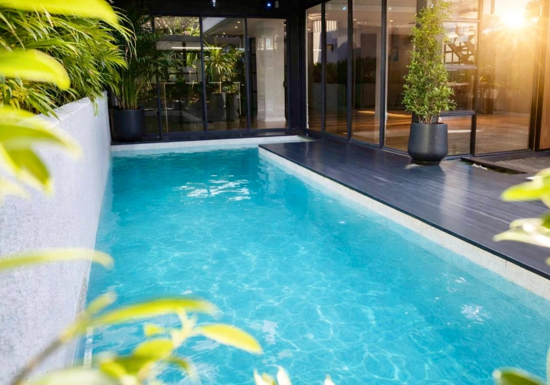 รูป 🏊ขาย Pool Villa อ่อนนุช 17 จอดรถได้เยอะมาก 6 คัน และรอบบ้านอีก 5 คัน จะเป็นออฟฟิตหรืออยู่อาศัยก็เหมาะ - รูปที่ 3/16