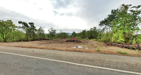 ขายที่ดิน ลำปาง อำเภอแม่พริก ติดถนนพหลโยธิน ขายถูกมากๆ เหมาะซื้อเก็บ เก็งกำไร ทำปั้มน้ำมัน ทำร้านขายวัสดุก่อสร้าง หรือทำสวนเกษตร ทำเลดี ติดถนนใหญ่