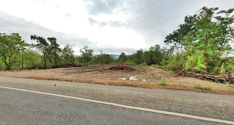 รูป ขายที่ดิน ลำปาง อำเภอแม่พริก ติดถนนพหลโยธิน ขายถูกมากๆ เหมาะซื้อเก็บ เก็งกำไร ทำปั้มน้ำมัน ทำร้านขายวัสดุก่อสร้าง หรือทำสวนเกษตร ทำเลดี ติดถนนใหญ่ - รูปที่ 1/9