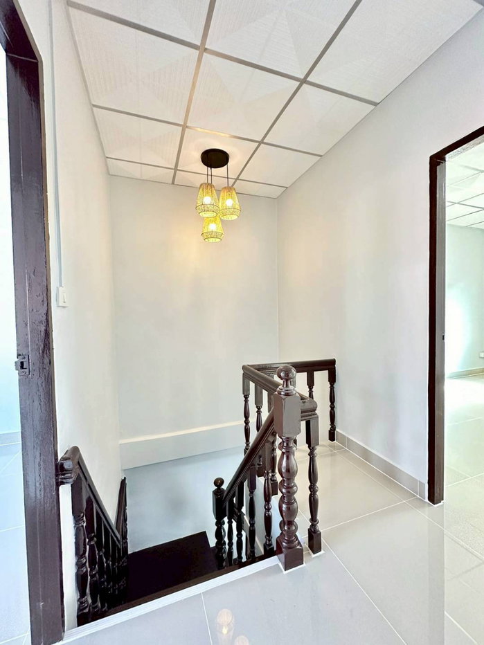 รูป บ้านสวย รีโนเวทใหม่  หมู่บ้านจิตตกาญจน์  บางใหญ่  ติดถนนกาญจนาภิเษก  ห่างเซ็นทรัล เวสเกต เพียง 500 เมตร - รูปที่ 17/23