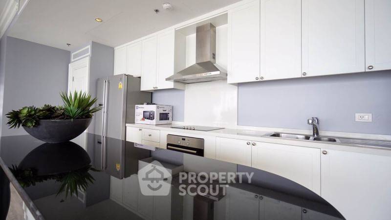 รูป คอนโด 3-ห้องนอน ที่ ดิ เอ็มโพริโอ เพลส ใกล้ BTS พร้อมพงษ์ (ID 878381) - รูปที่ 4/18