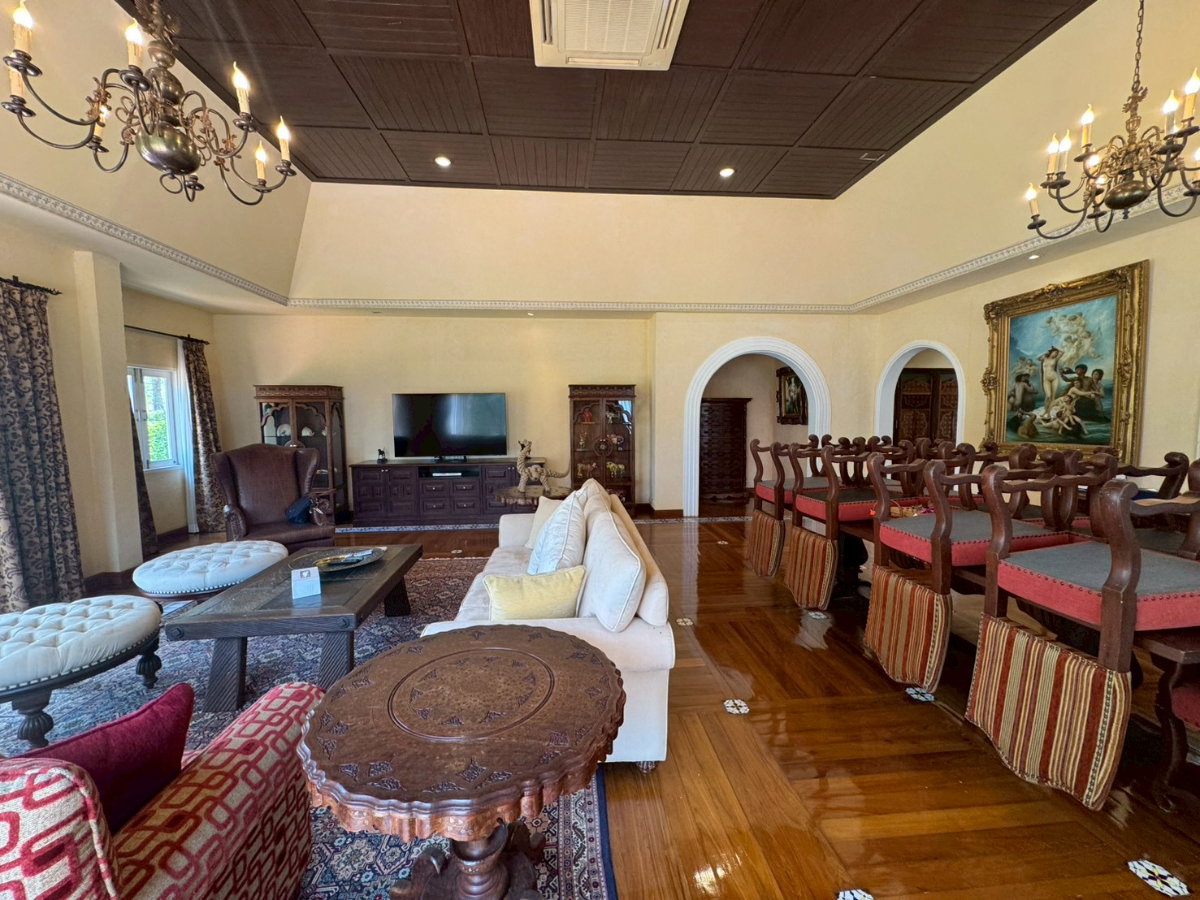 รูป ขายบ้าน 3 ห้องนอน พร้อมเฟอร์นิเจอร์ ใน Amata Spring Country Club ติดสนามกอล์ฟ พร้อมพื้นที่สวนรอบบ้าน  - รูปที่ 6/27