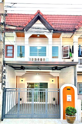 ทาวน์โฮม เซ็นทรัล พลาซ่า เวสต์เกต : บ้านสวย รีโนเวทใหม่  หมู่บ้านจิตตกาญจน์  บางใหญ่  ติดถนนกาญจนาภิเษก  ห่างเซ็นทรัล เวสเกต เพียง 500 เมตร