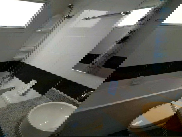 รูป 🔥 คุ้มสุด Serene Place (เซเรเน่ เพลส) ห้องใหญ่ ราคาคุ้ม โลเคชันดี อยู่สบาย ไม่วุ่นวาย - รูปที่ 7/10