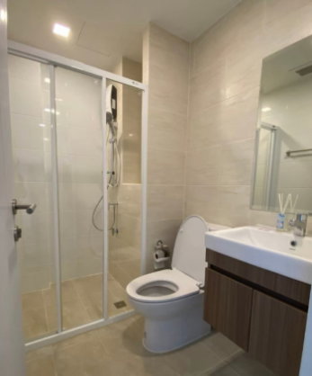 picture 🏙️ Move-in Ready Condo 🚇 Near MRT Huai Khwang ✨ Easy Living, Everything in One Place - 6/6