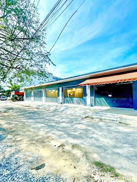 เทศบาลเมืองฉะเชิงเทรา 400 ม. ลดราคาครั้งที่3 ให้เช่า ร้านค้า หรือออฟฟิศ 60ตร.ม. โรบินสัน บิ๊กซี ฉะเชิงเทรา ติดถนน เหมาะทำออฟฟิศ 1 นอน