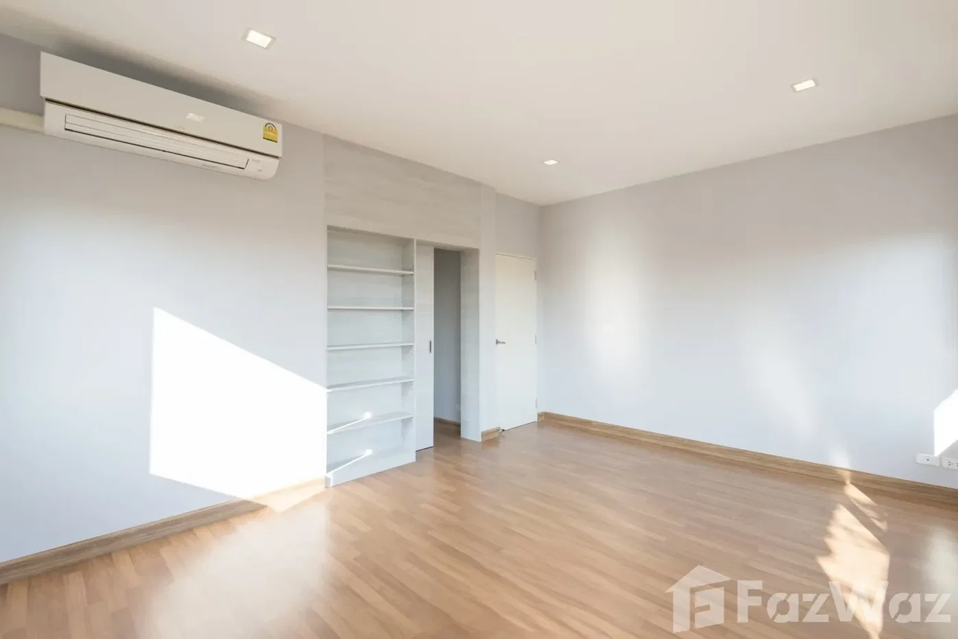 รูป ขาย บ้านเดี่ยว 3 ห้องนอน ในโครงการ วรารมย์ พรีเมี่ยม วัชรพล-จตุโชติ 6165405 - รูปที่ 16/36