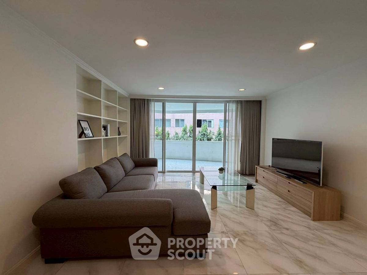 picture 2-BR Condo at Premier Condominium near BTS Phrom Phong (ID 2711869) - 1/12