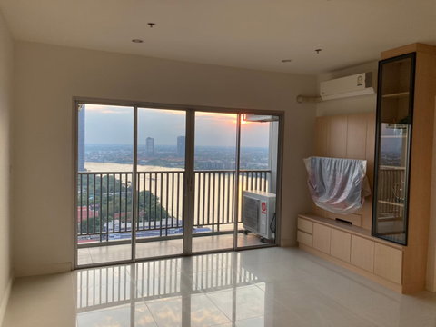 📍 Project: Manor Sanambinnam with panoramic Chao Phraya River view