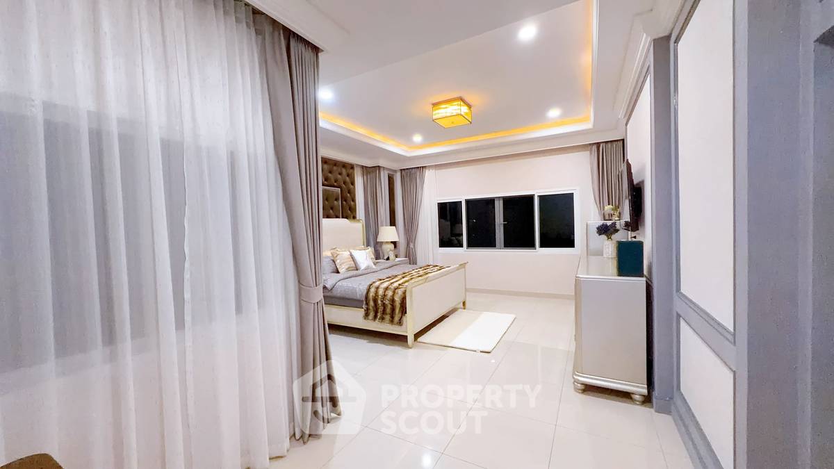 รูป วิลล่า 4-ห้องนอน ที่ บ้าน ดุสิต พัทยา ฮิลล์ ใกล้ เมืองพัทยา (ID 2786515) - รูปที่ 10/19