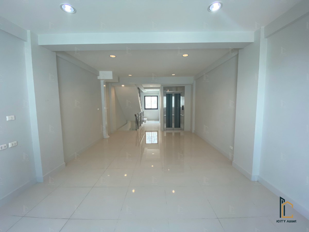 รูป 🔥For Rent!! ready to move-in 4 bath 85k - The Master @BTS Onnut 2 📞Call 090 919 9898 - รูปที่ 11/15