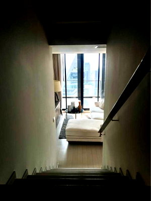 Condos for rent : High-End Duplex Condo for Rent | Phloen Chit | Exclusive Space in Prime Location | Near BTS Phloen Chit | 220,000 THB/Month - LTH14910